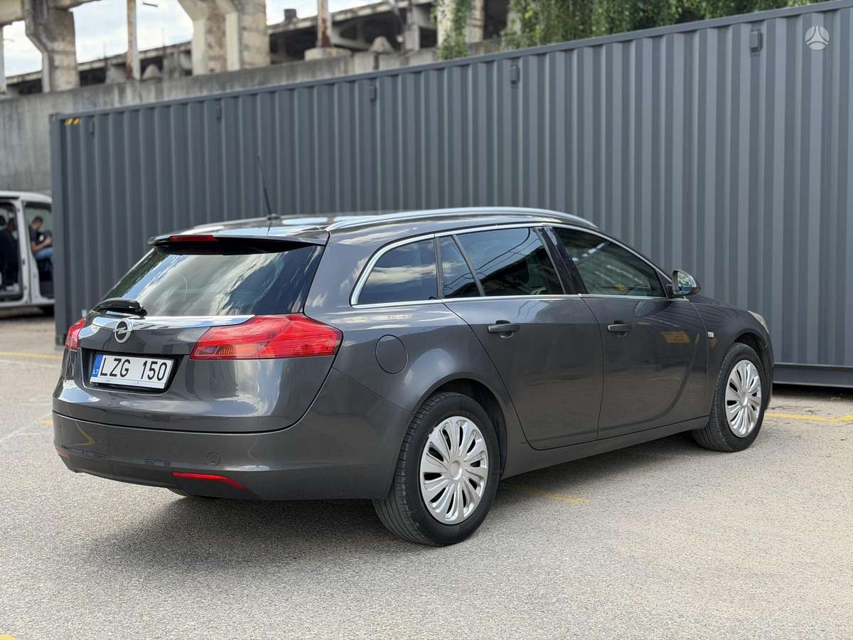 Opel Insignia, 2.0 l., Универсал