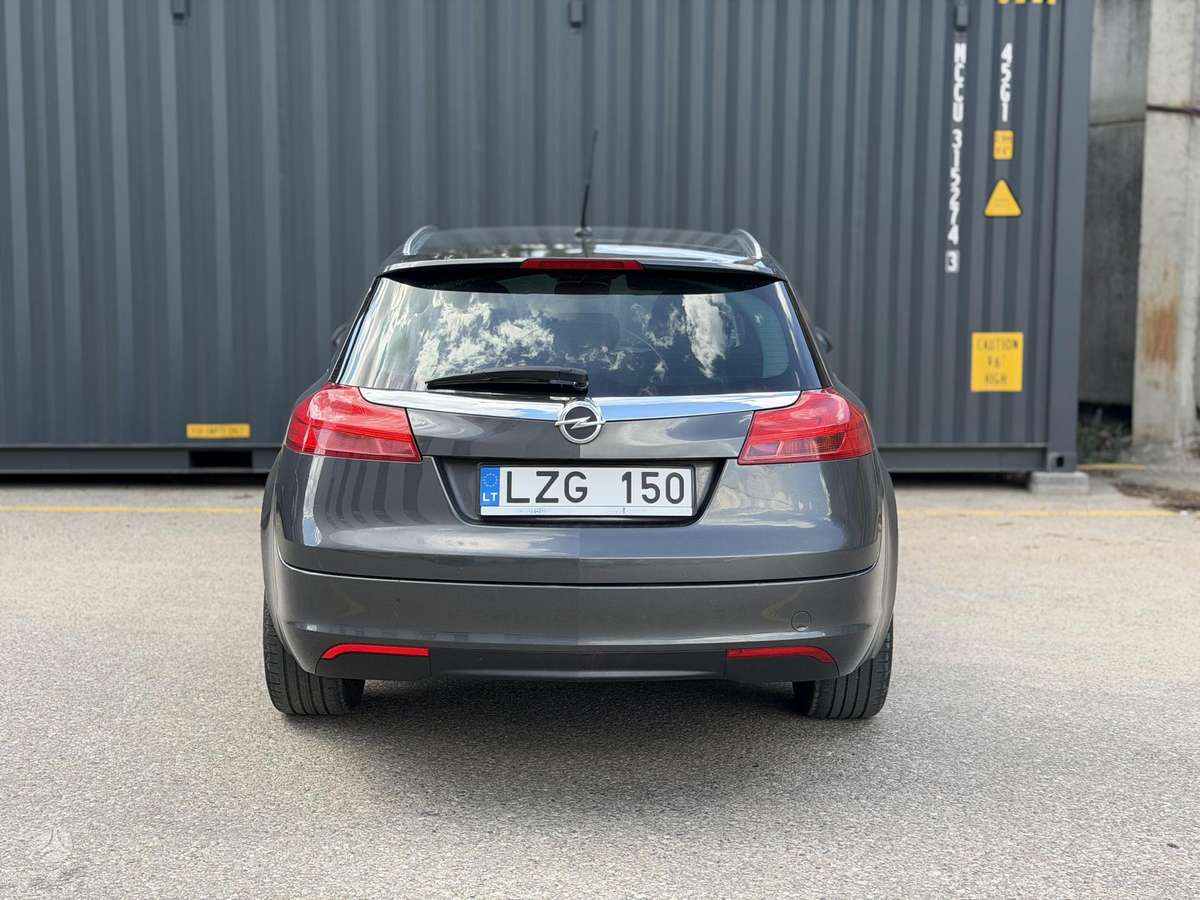 Opel Insignia, 2.0 l., Универсал