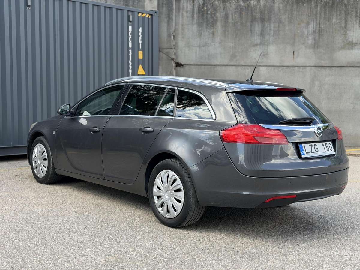 Opel Insignia, 2.0 l., Универсал