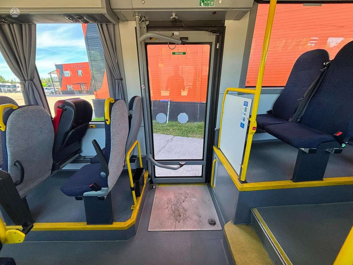Volvo B8RLE 8900 4x2, city