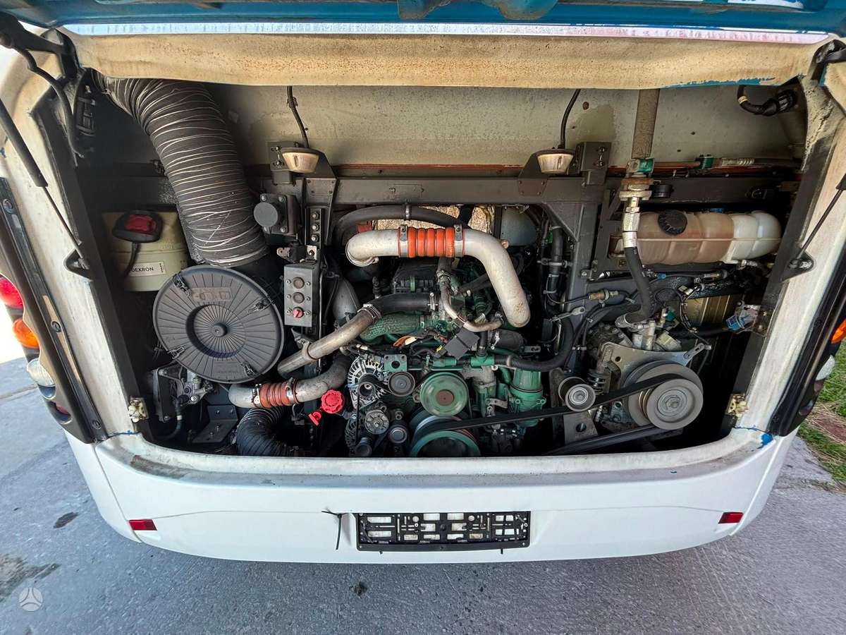 Volvo B8RLE 8900 4x2, miesto