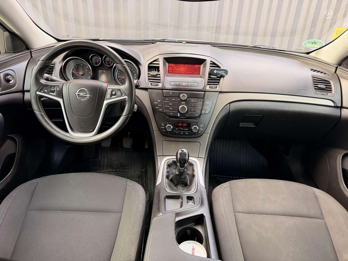 Opel Insignia, 2.0 l., Универсал