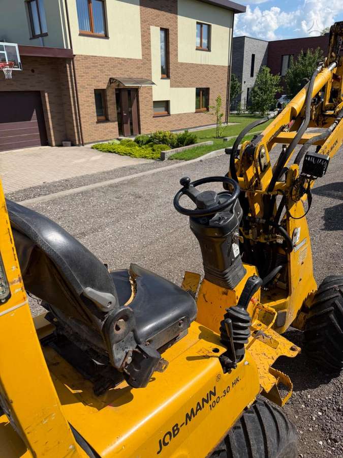 -Kita- 100-H30, mini loaders
