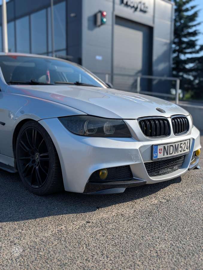 BMW 320, 2.0 l., Универсал