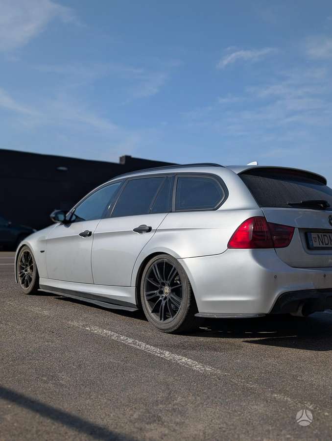 BMW 320, 2.0 l., Универсал