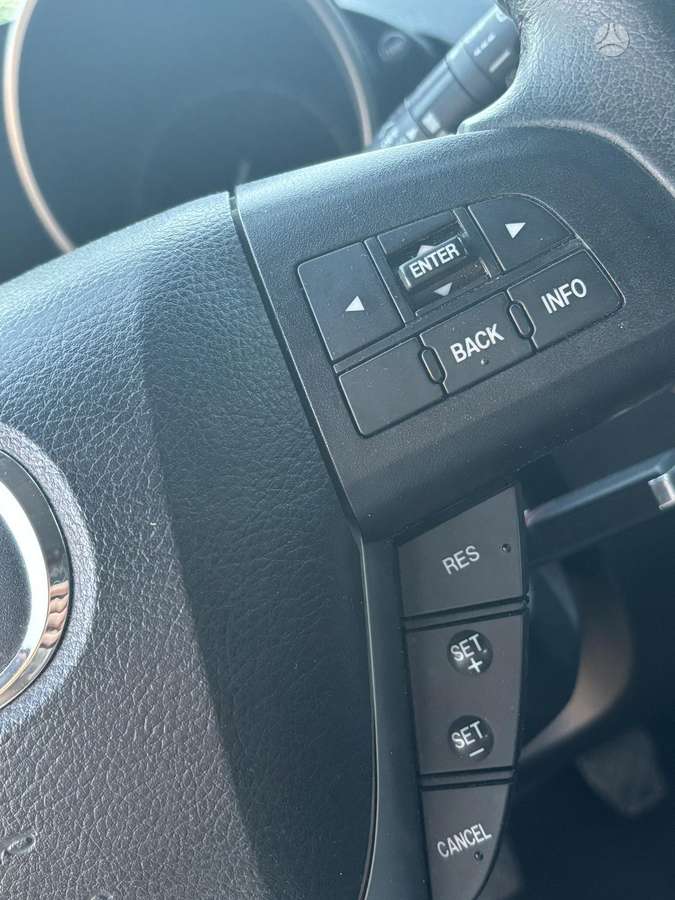 Mazda 3, 1.6 l., Хэтчбек