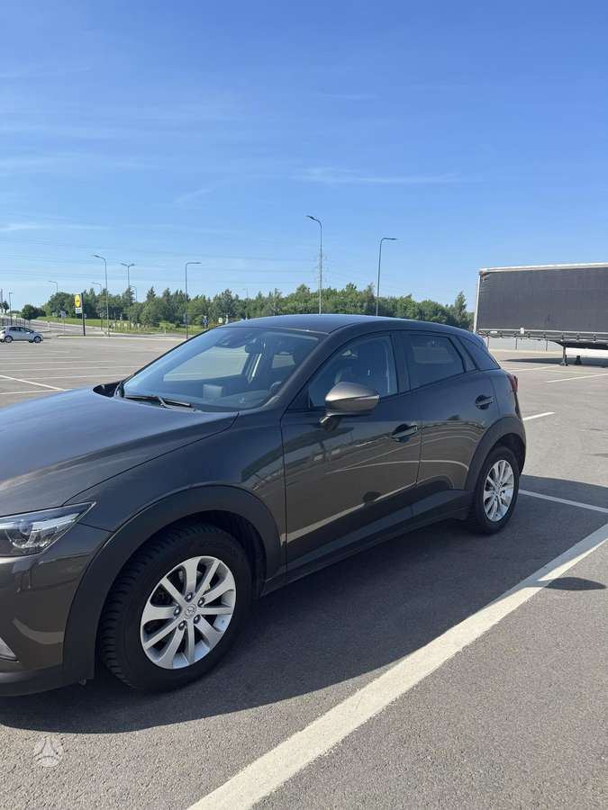 Mazda CX-3, 2.0 l., off-road / crossover