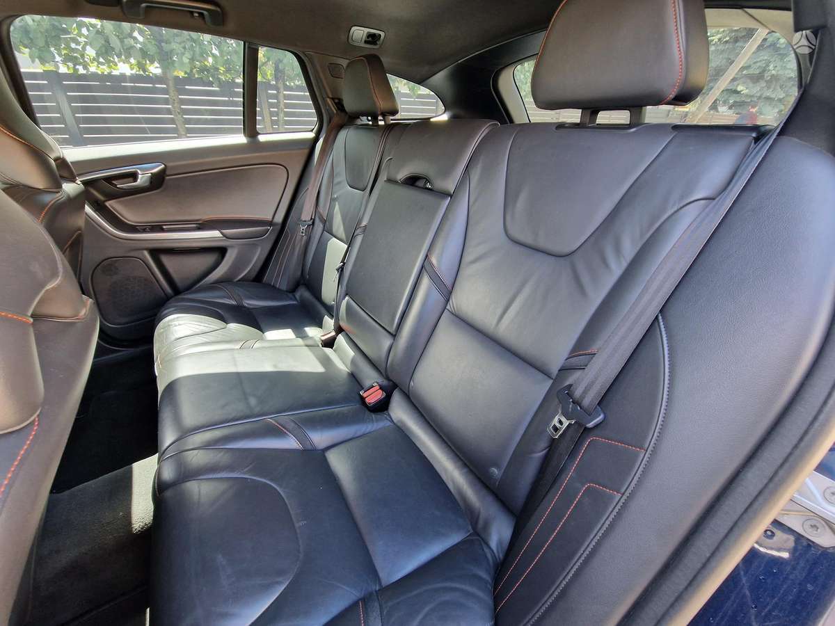 Volvo V60, 2.0 l., Универсал
