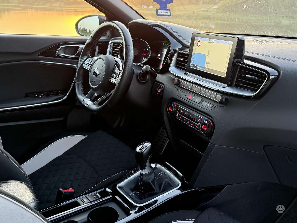 Kia Ceed, 1.6 l., Универсал