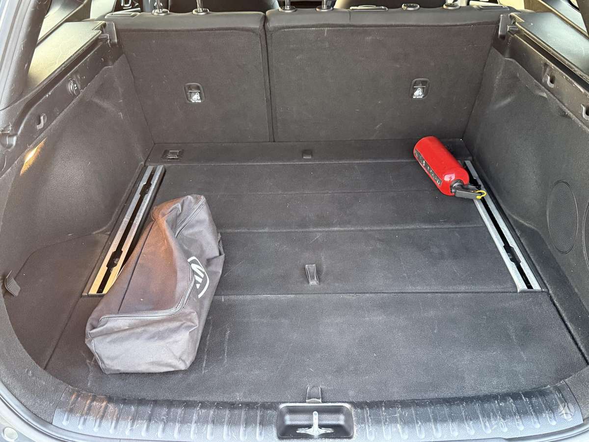 Kia Ceed, 1.6 l., universalas