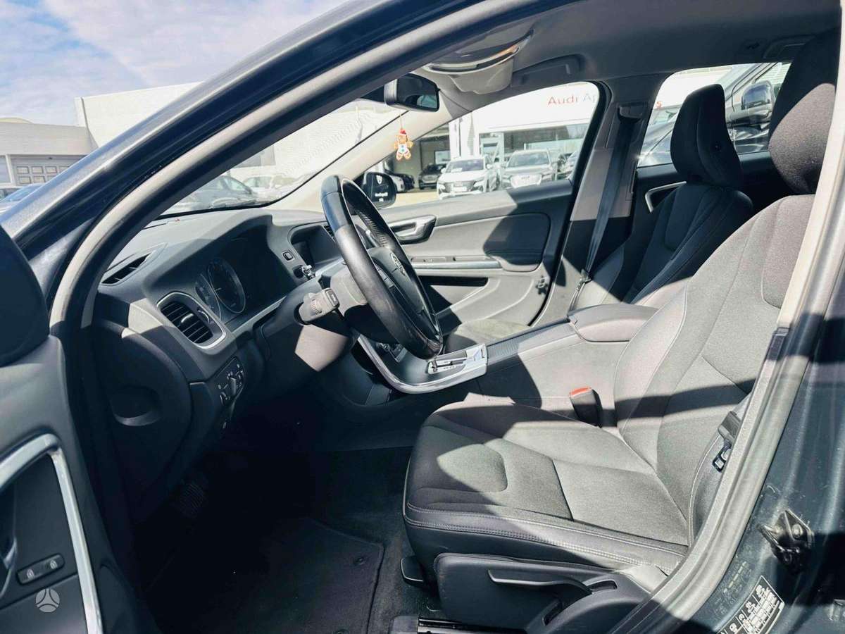 Volvo V60, 1.6 l., Универсал