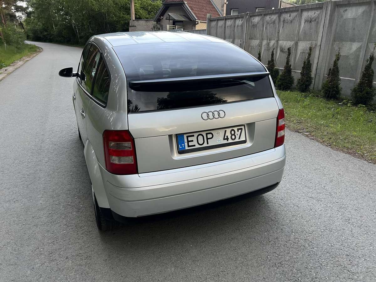 Audi A2, 1.4 l., hatchback