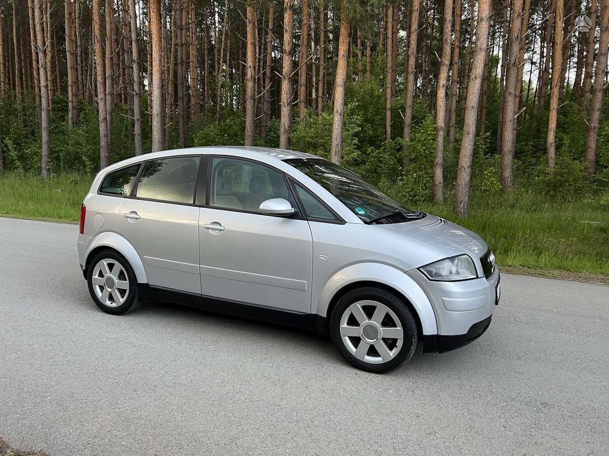 Audi A2, 1.4 l., hatchback
