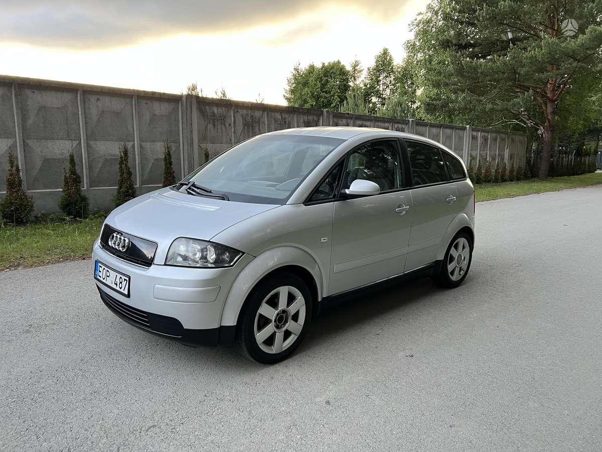 Audi A2, 1.4 l., Хэтчбек