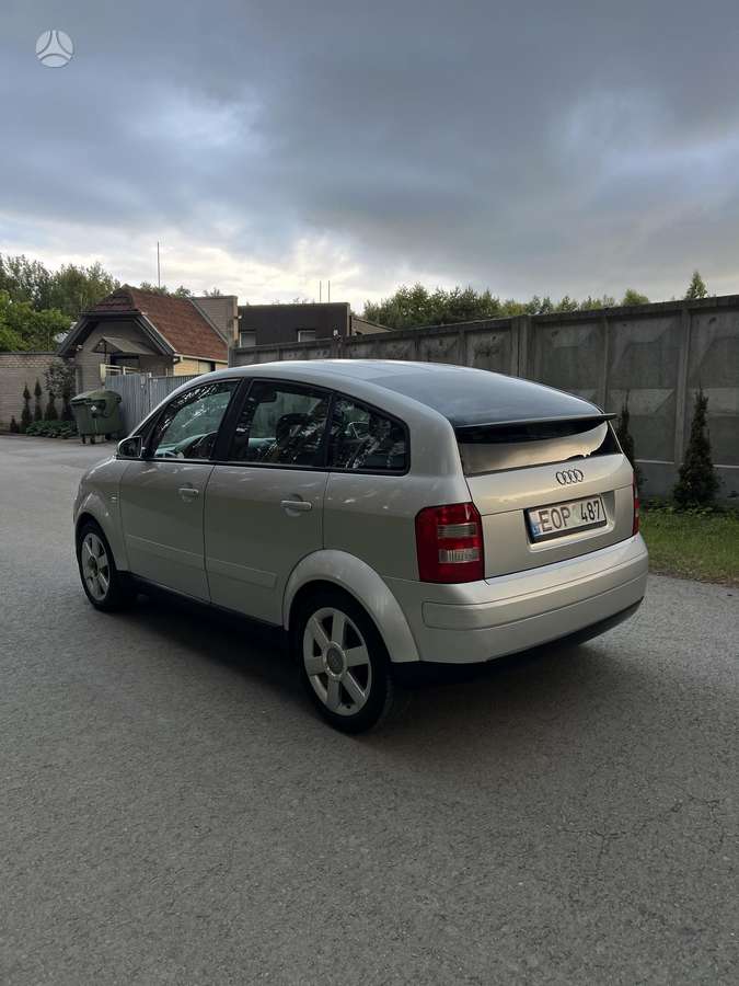 Audi A2, 1.4 l., Хэтчбек