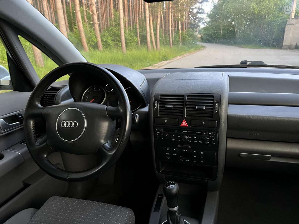 Audi A2, 1.4 l., Хэтчбек