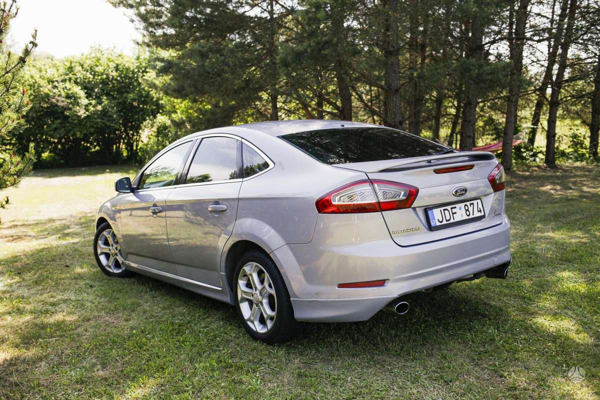 Ford Mondeo, 2.2 l., Хэтчбек