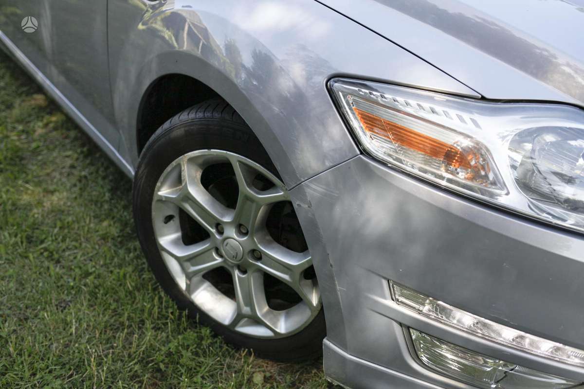 Ford Mondeo, 2.2 l., Хэтчбек