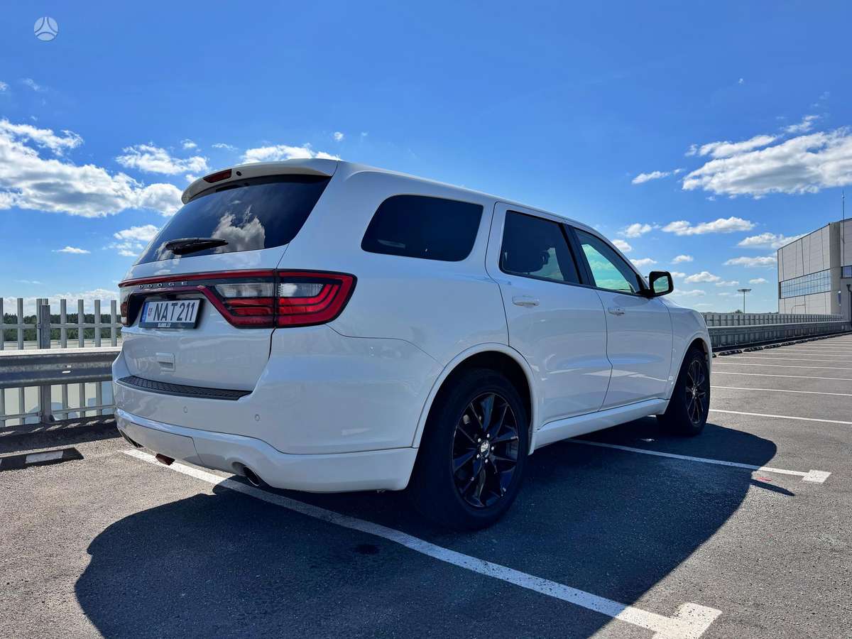 Dodge Durango, 3.6 l., off-road / crossover