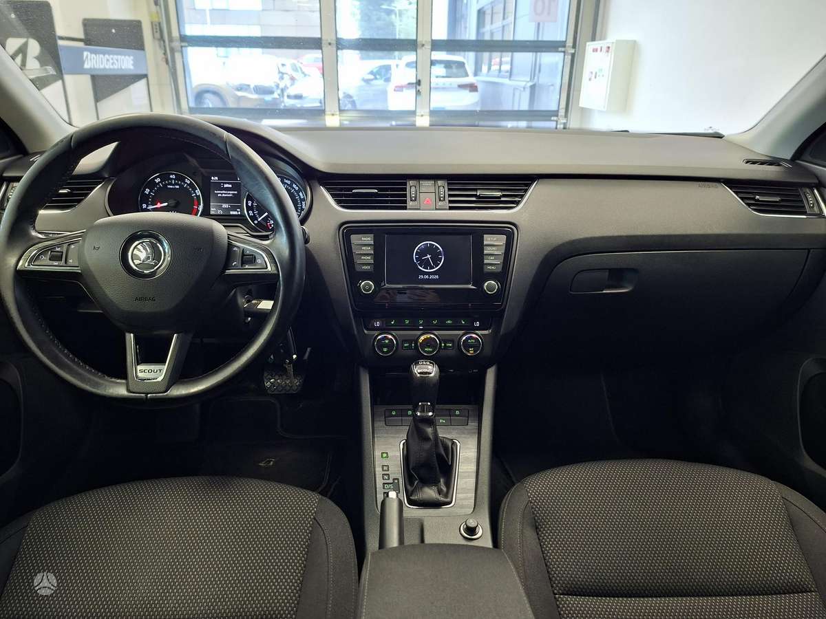 Škoda Octavia - 12