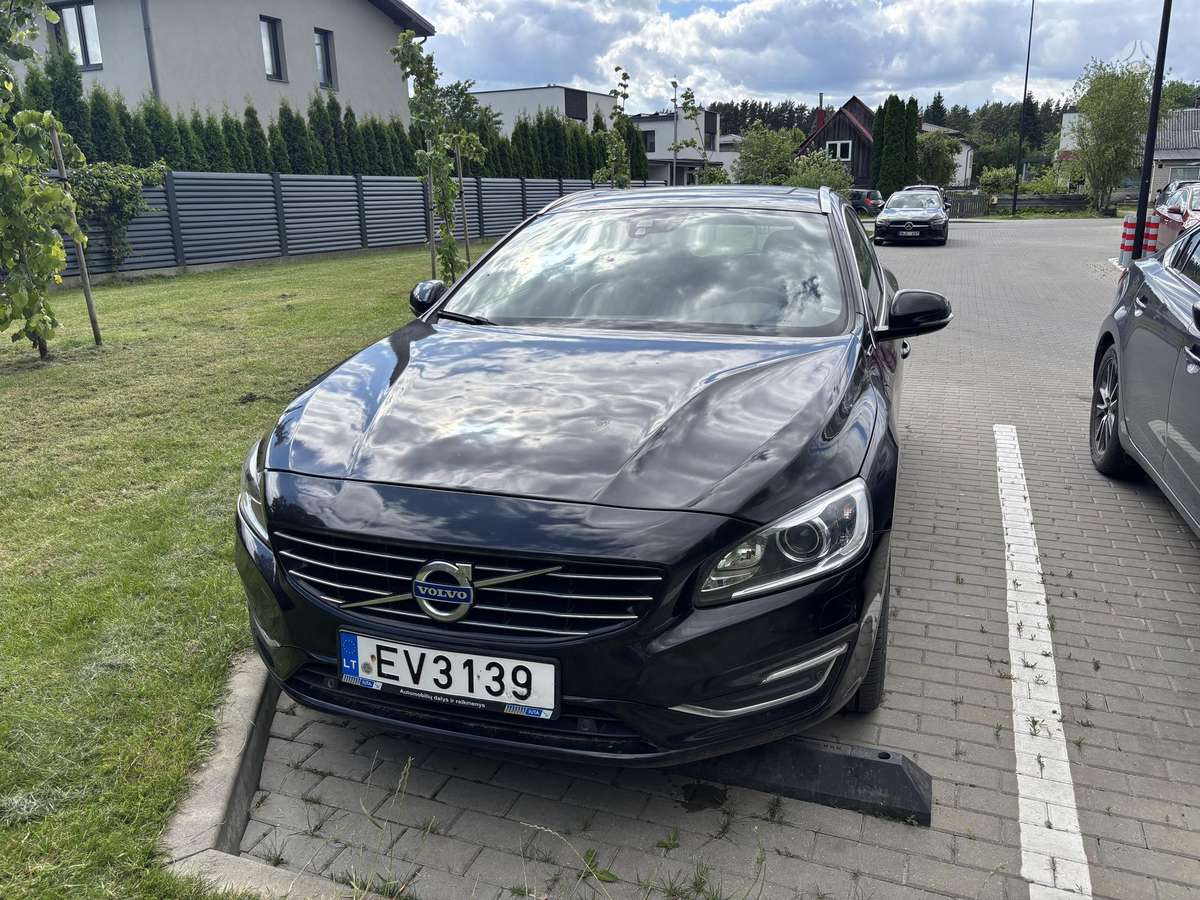 Volvo V60 - 1