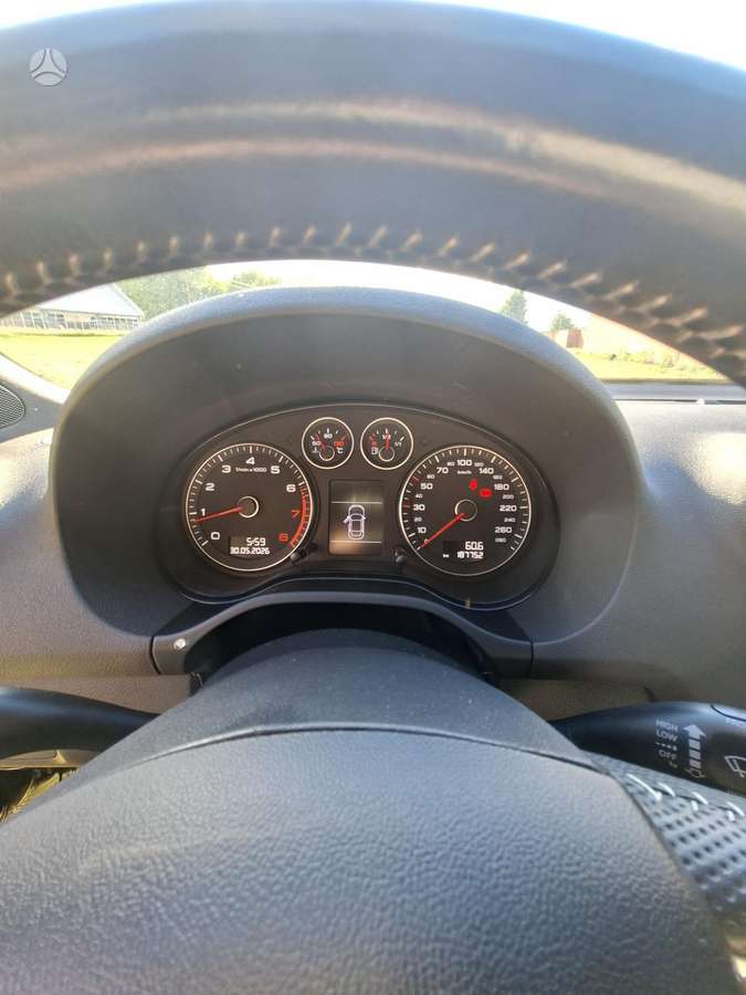 Audi A3, 1.8 l., Хэтчбек