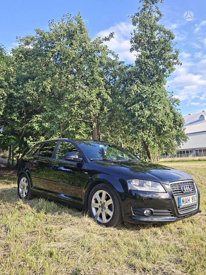 Audi A3, 1.8 l., Хэтчбек