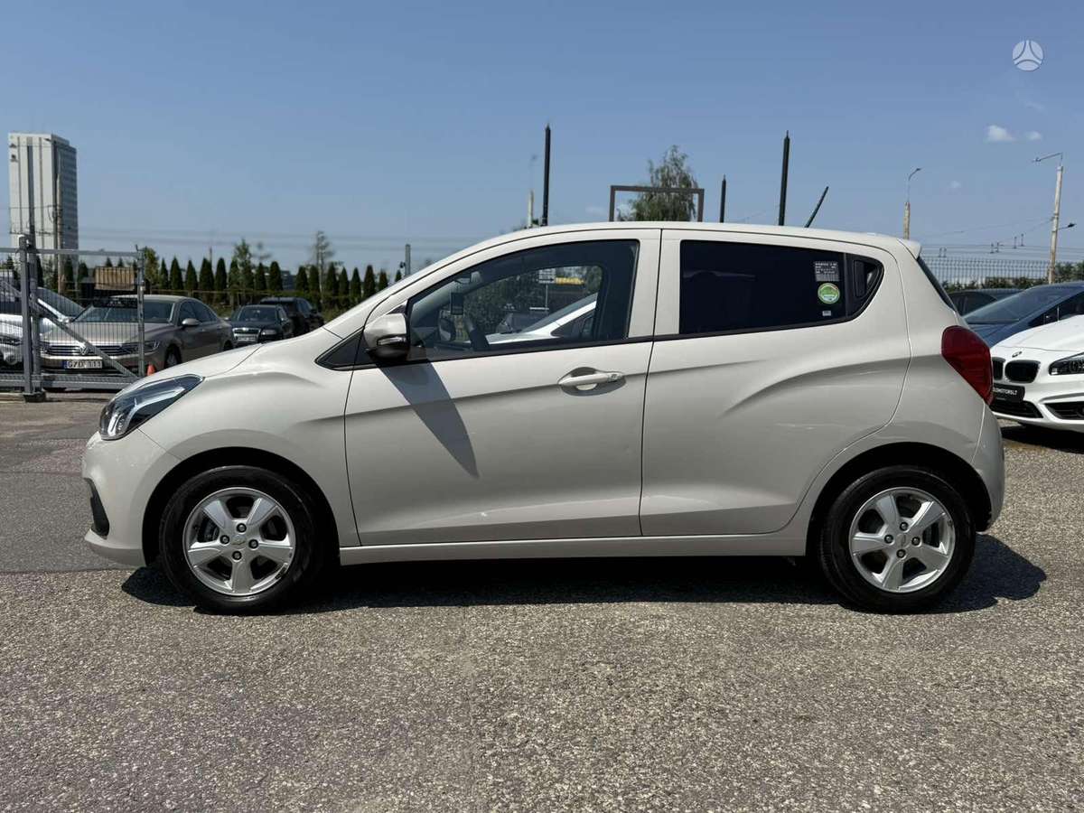 Chevrolet Spark, 1.0 l., Хэтчбек