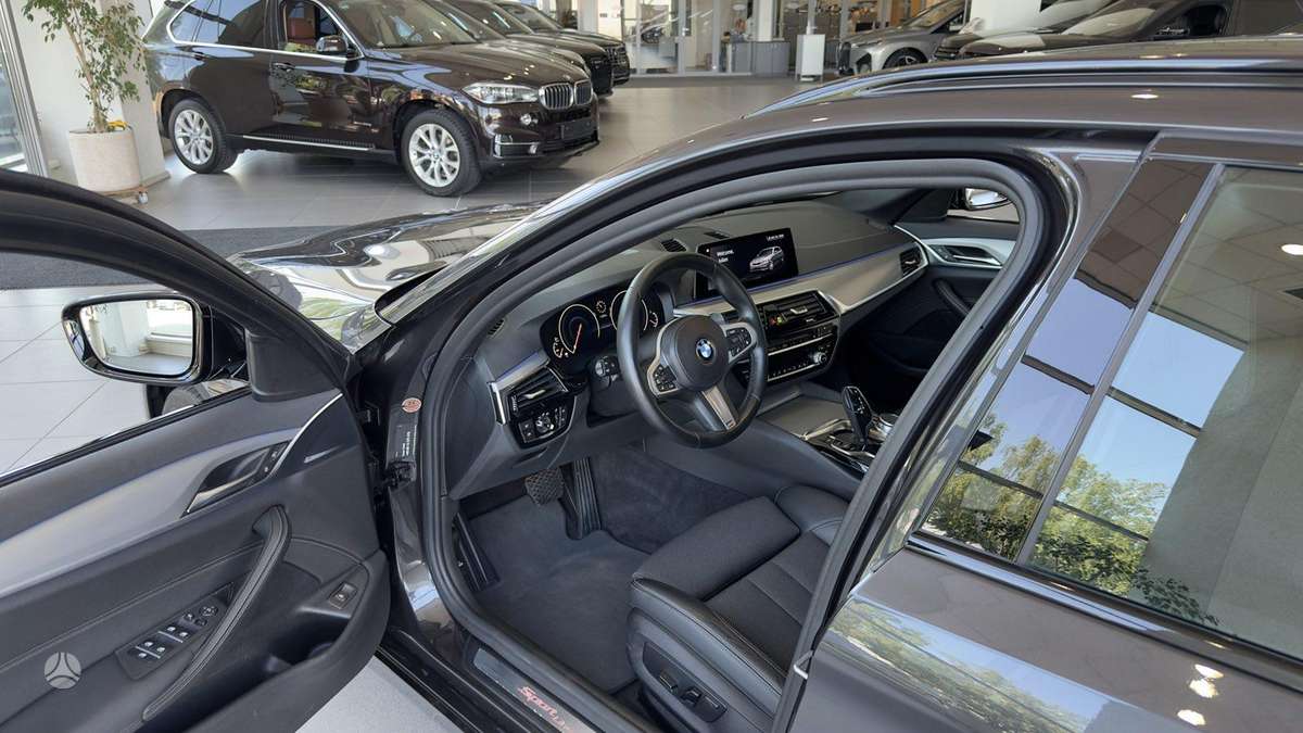 BMW 525, 2.0 l., Универсал