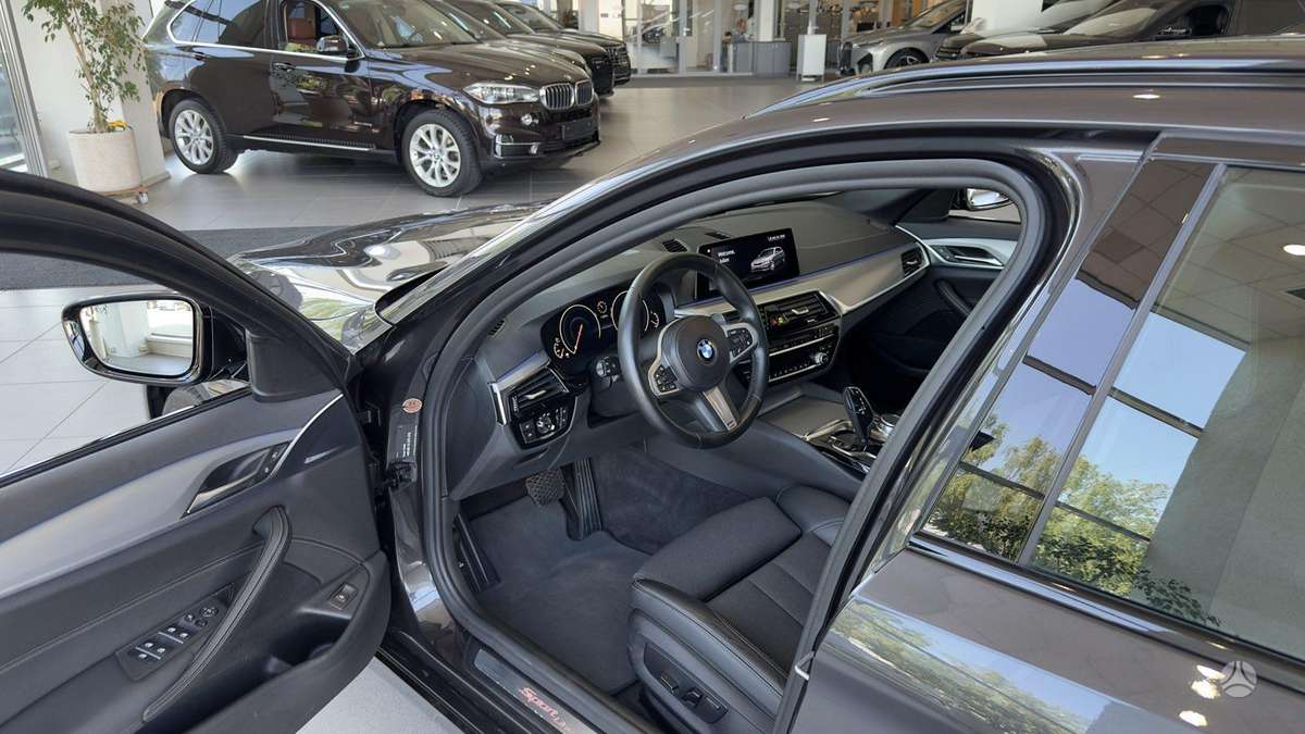 BMW 525, 2.0 l., wagon