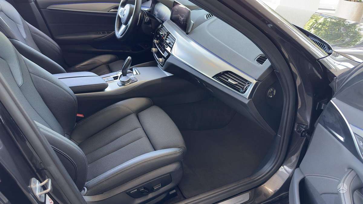 BMW 525, 2.0 l., Универсал