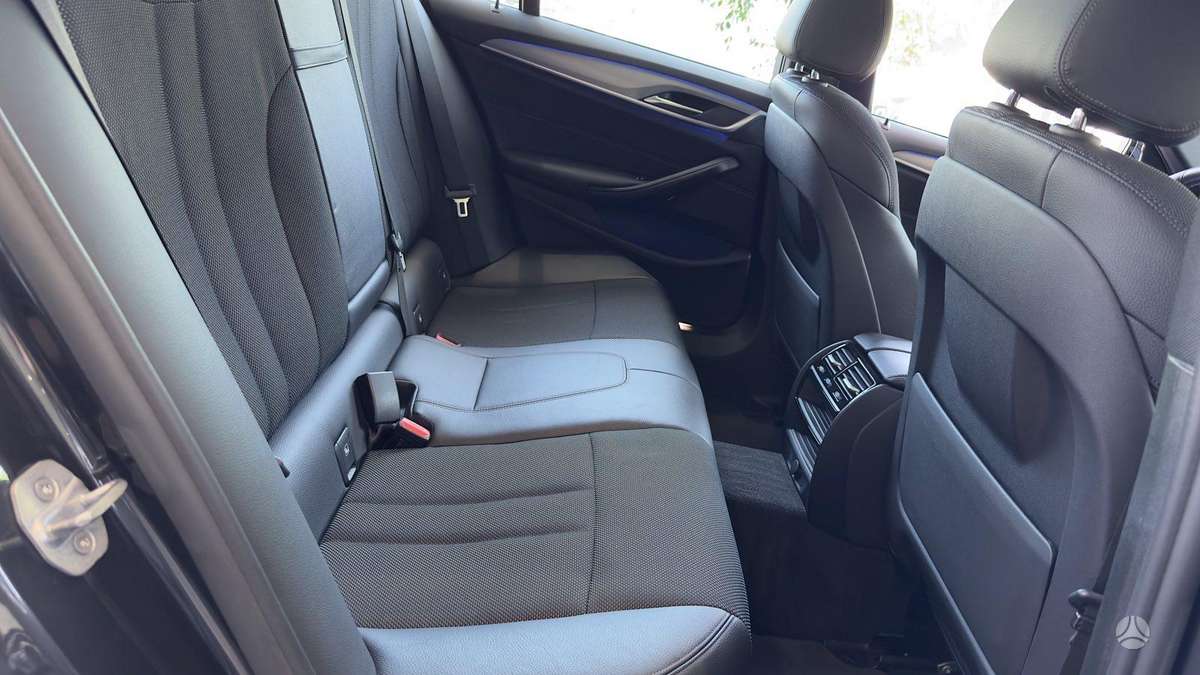 BMW 525, 2.0 l., Универсал
