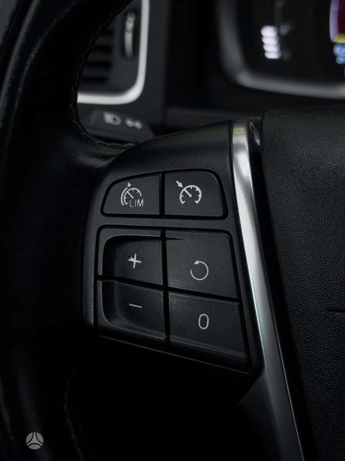 Volvo V60, 2.0 l., Универсал