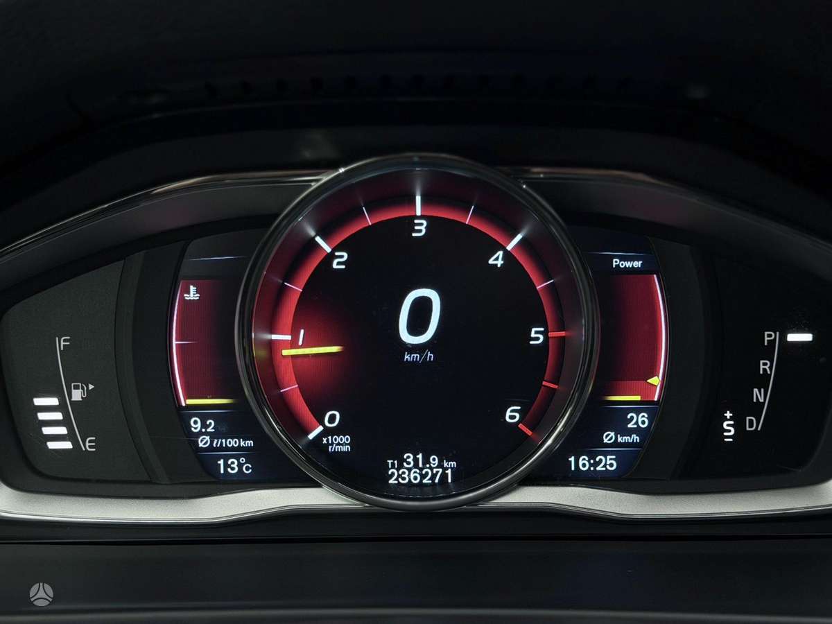 Volvo V60, 2.0 l., Универсал