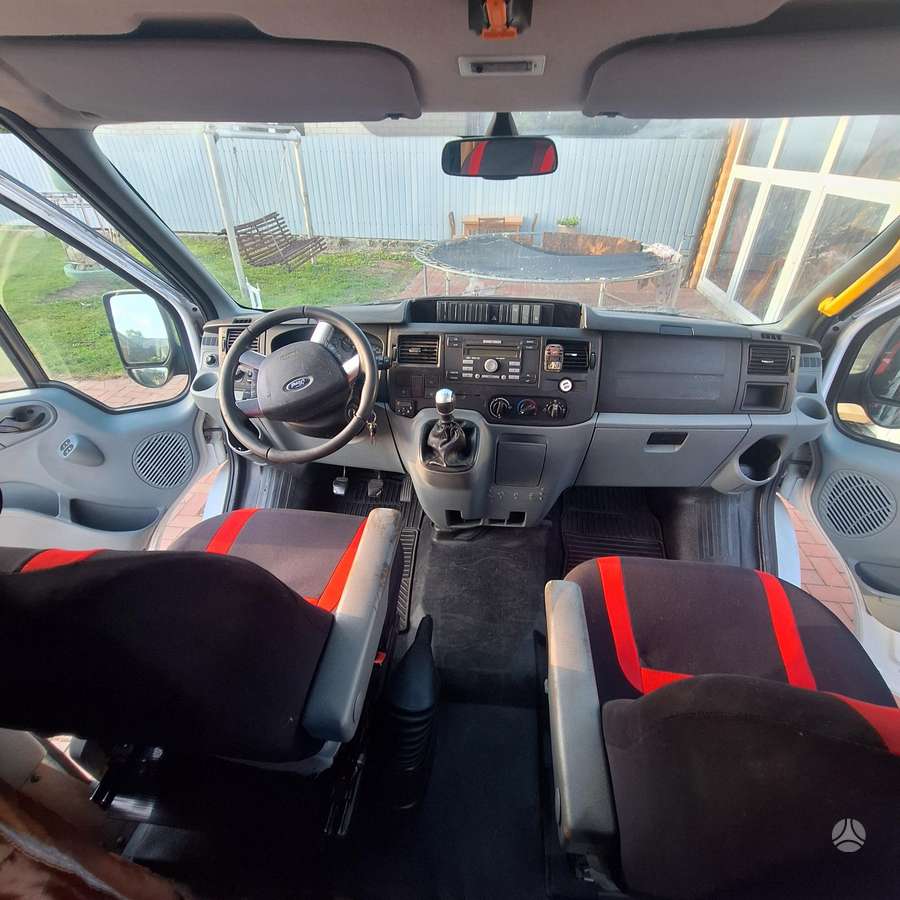 Ford Transit, туристическиe автомобили