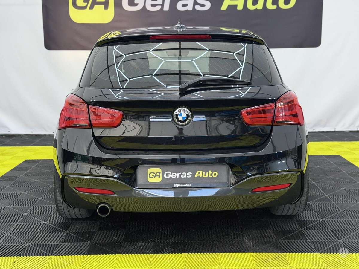 BMW 118, 2.0 l., hatchback