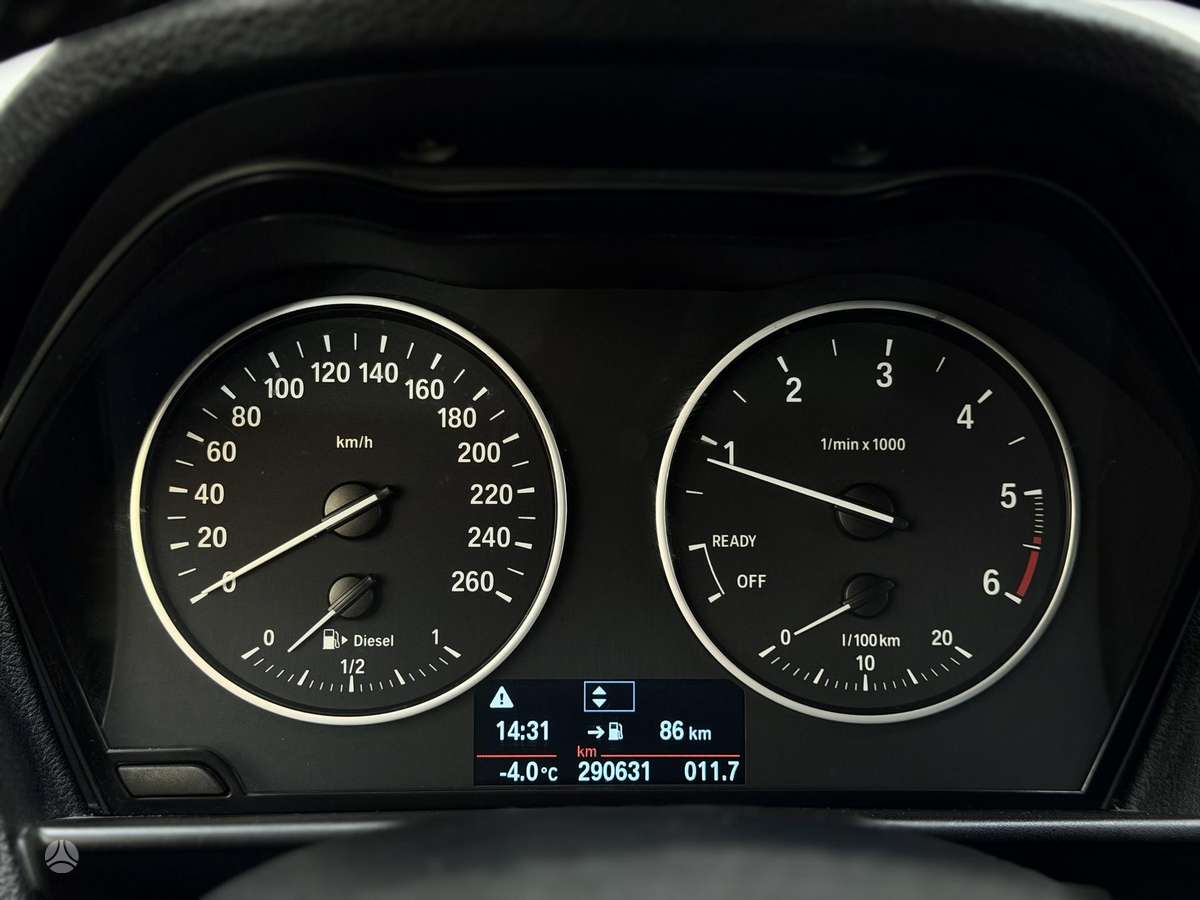 BMW 118, 2.0 l., hatchback
