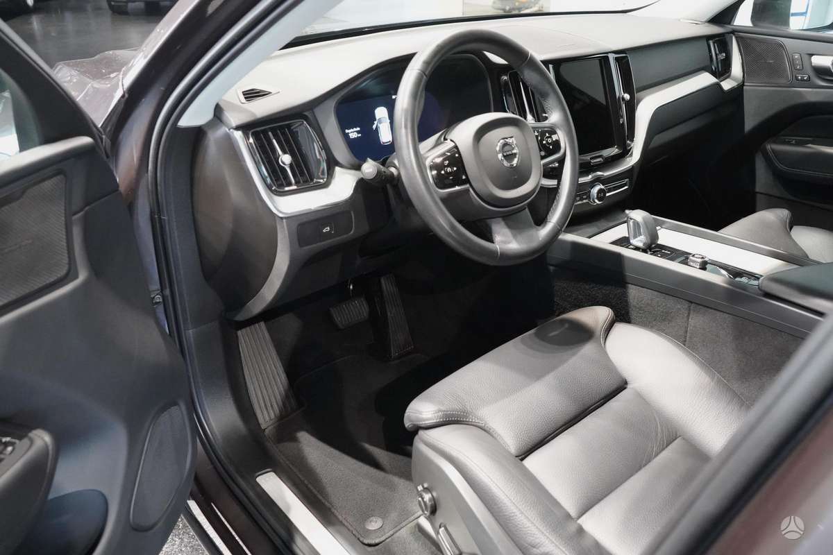 Volvo XC60 - 8