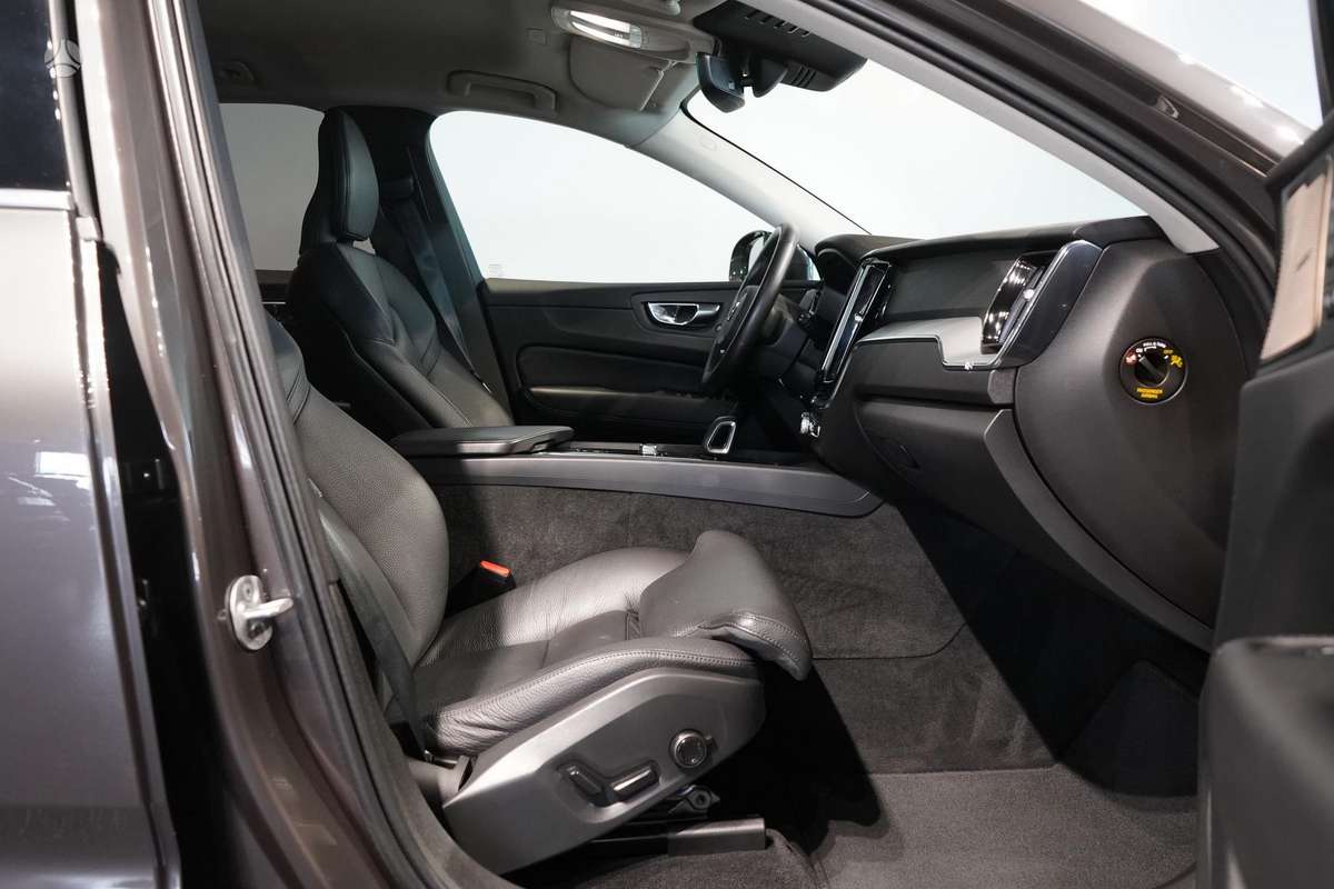Volvo XC60 - 10