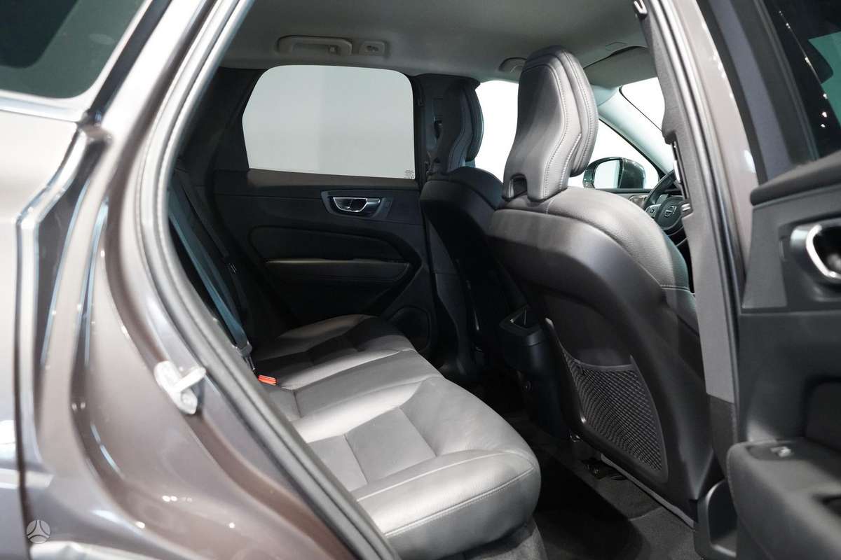Volvo XC60 - 12