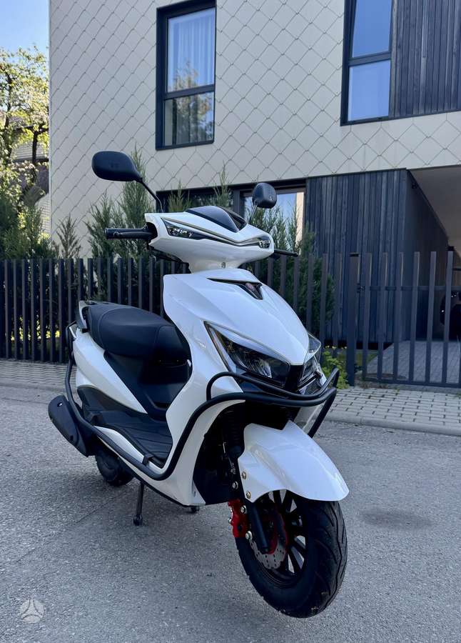 Yamaha Cygnus 49cc, мотороллеры / мопеды