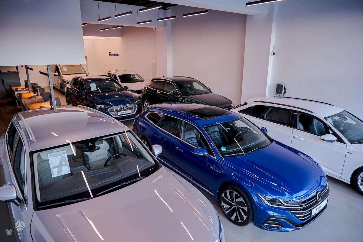 Tesla Model 3, 78 kWh, hatchback
