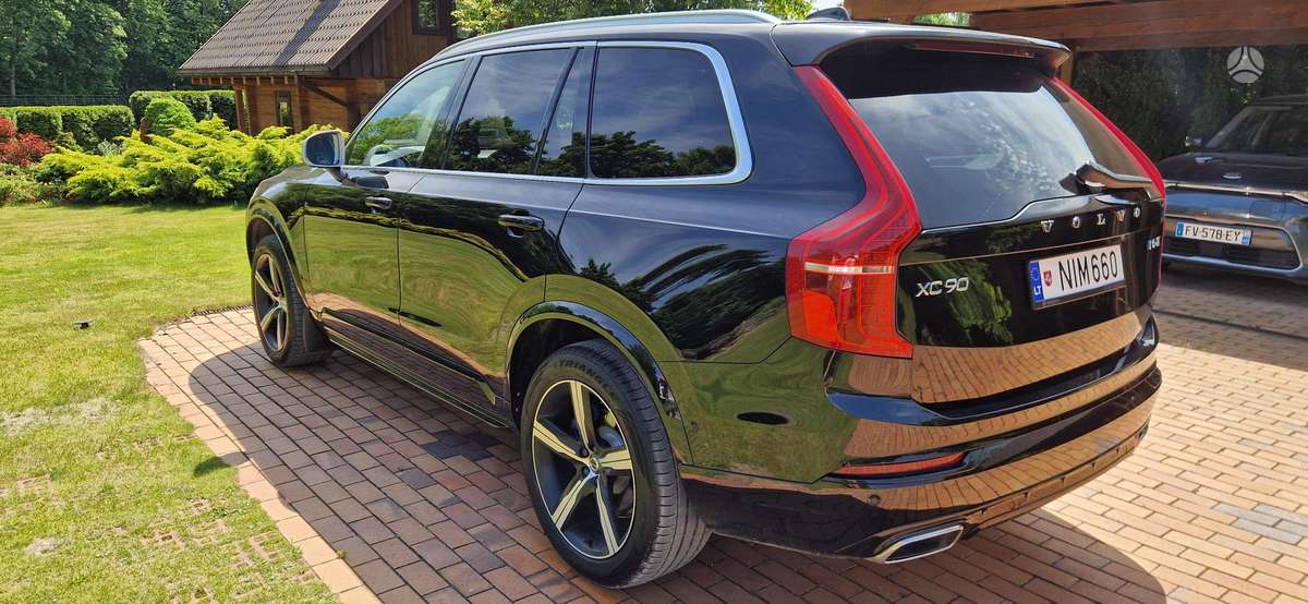 Volvo XC90 - 3