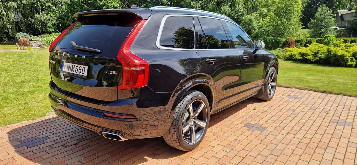 Volvo XC90 - 4