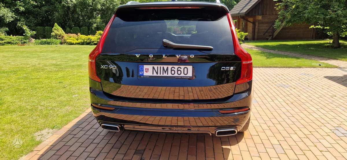 Volvo XC90 - 6