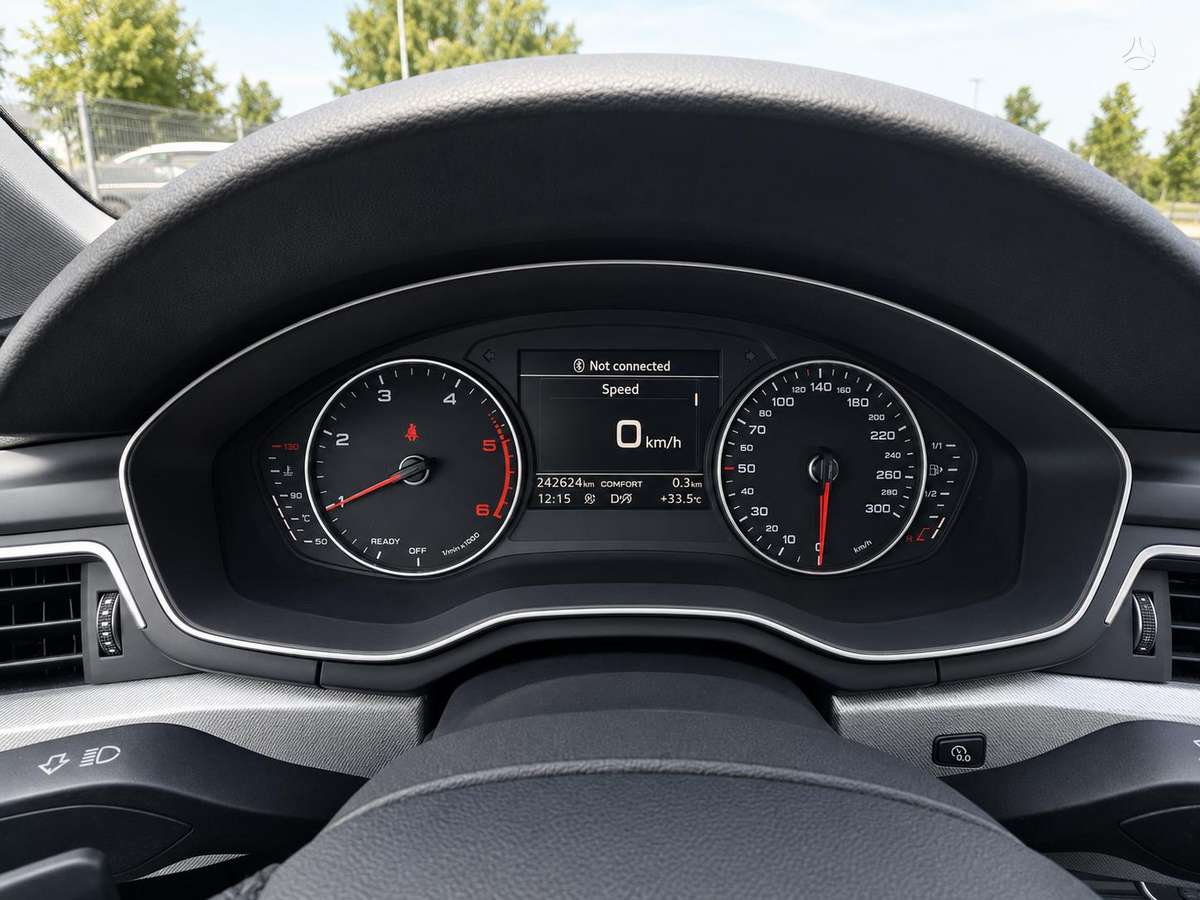 Audi A4, 2.0 l., Универсал