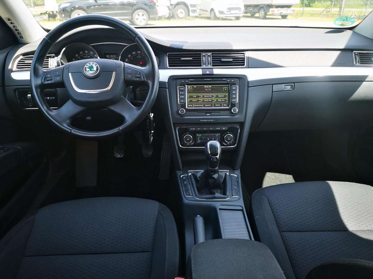 Skoda Superb, 2.0 l., Хэтчбек