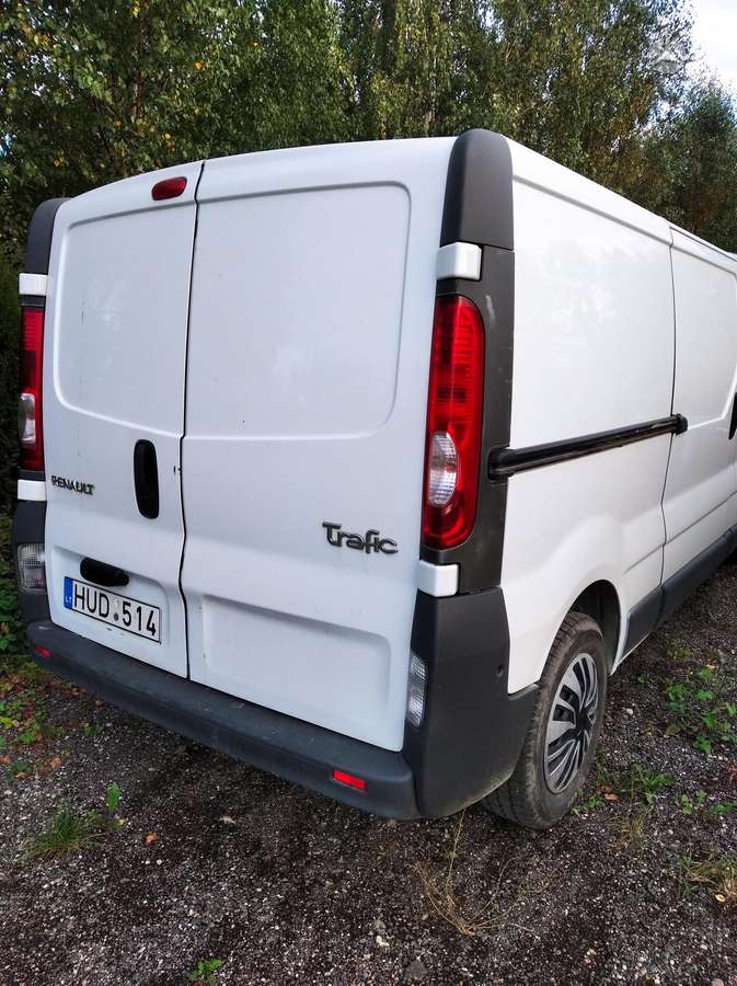 Renault Trafic - 1