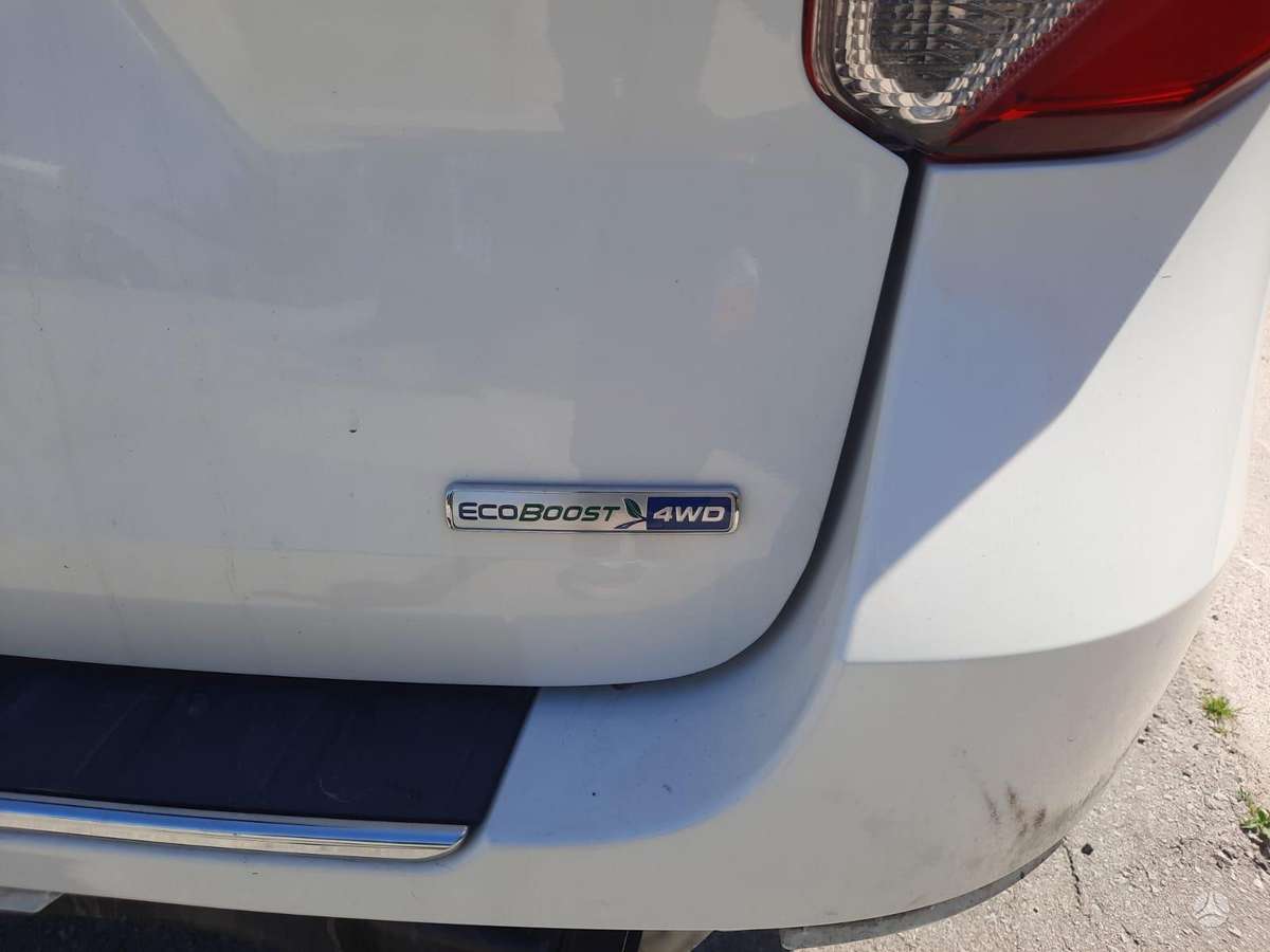 Ford Explorer, 2.3 l., off-road / crossover