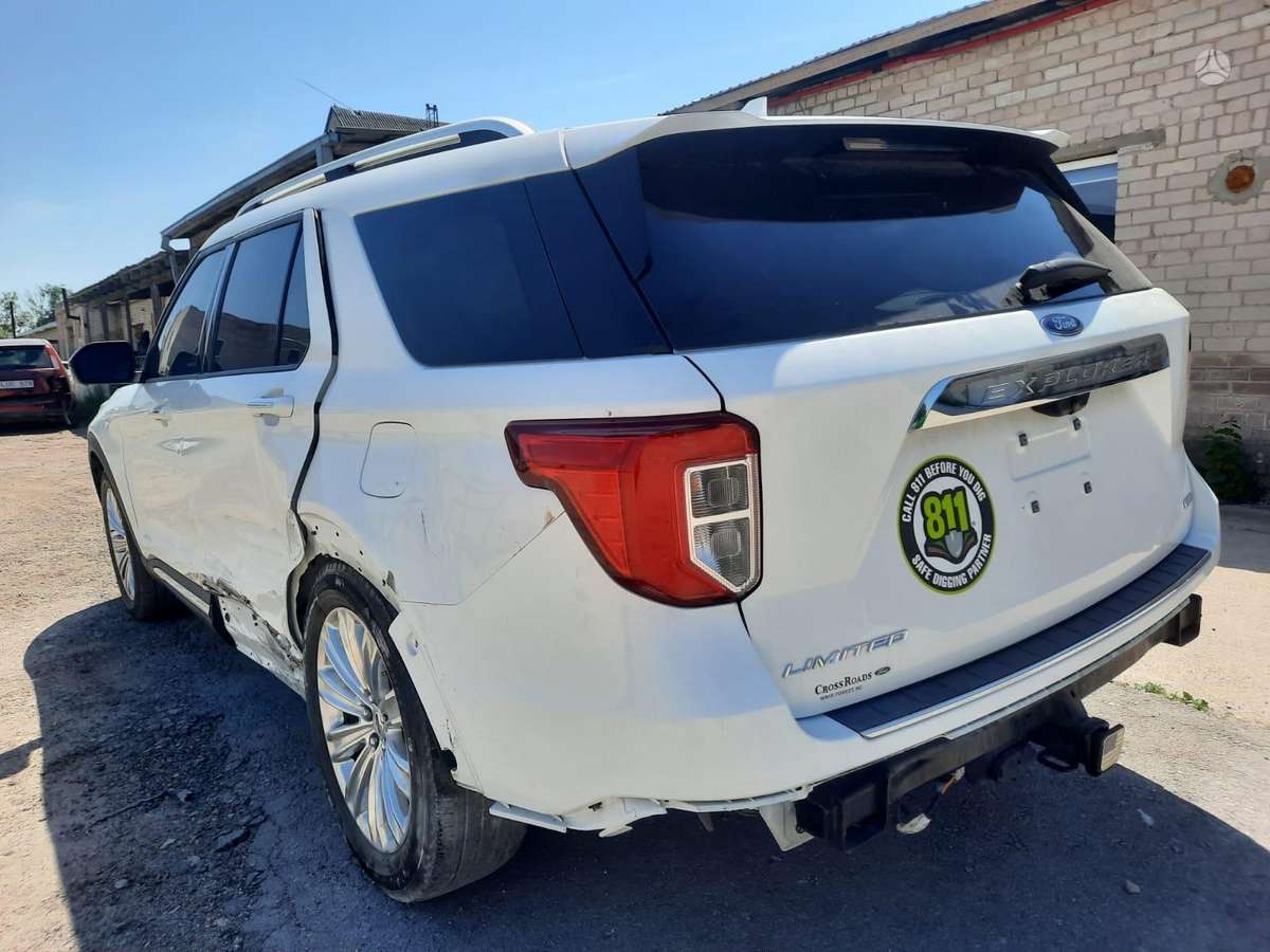 Ford Explorer, 2.3 l., off-road / crossover